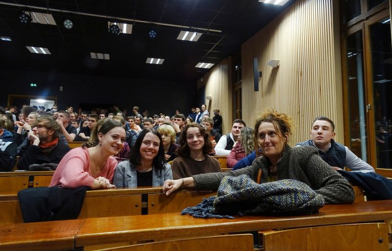 amphi.jpg